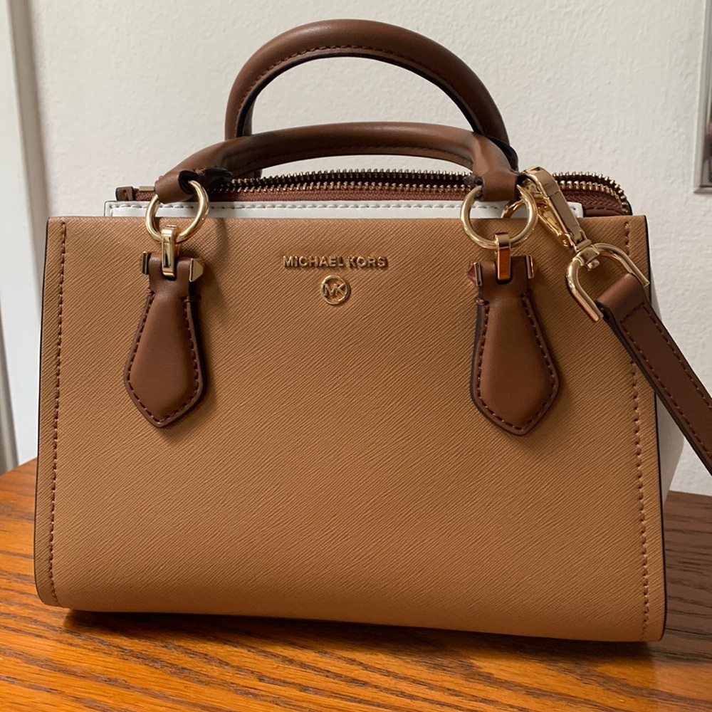 Micheal Kors Small Marilyn Satchel